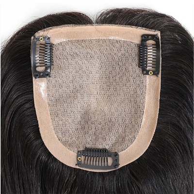 Fabrication de 150% de densité de vrais cheveux humains Toupee pour les femmes en style hétéro