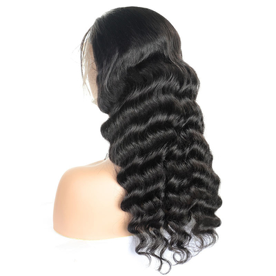 Toutes les couleurs naturelles Loose Deep Wave Swiss Lace Frontale Brésilienne Cheveux humains Perruques pour femmes noires