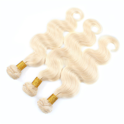 Le ratio de cheveux les plus longs 55% Halo Vierge vietnamienne crue naturelle 613 miel Blonde cheveux bouclés
