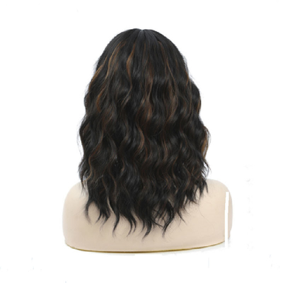 Pas de perruques de dentelle courte vague d'eau brésilienne Remy Cheveux humains BOB Perruques pour femmes noires