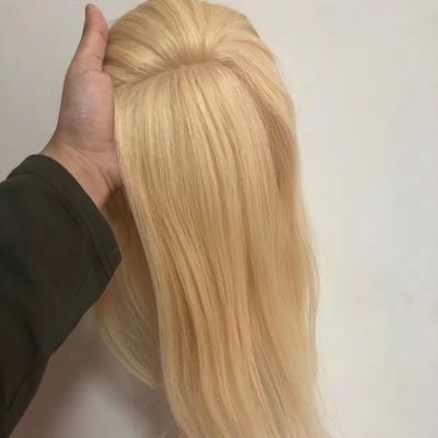 Topper de cheveux humains 100% pour femmes Toupee à base de soie naturelle en style hétéro
