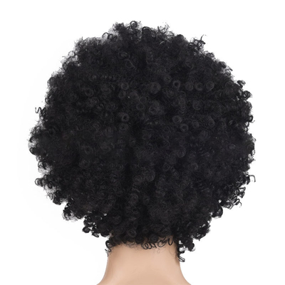 Des cheveux courts, des cheveux bouclés, des perruques ondulées, pour les femmes noires, des perruques aux cheveux rémy, faites à la machine.