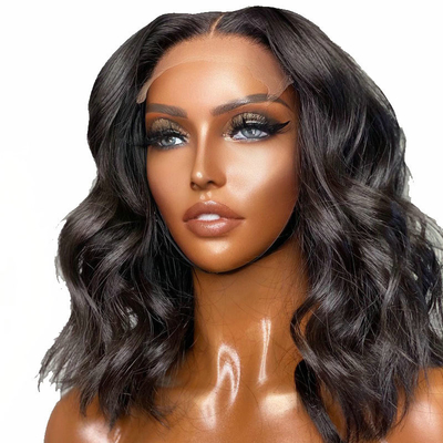 Courte longueur Marron clair dentelle avant Cheveux humains Océan Corps vague Bob Perruque pour femmes noires